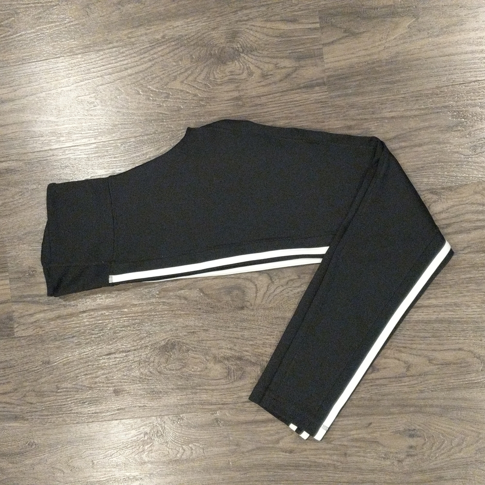 Black Adidas leggings